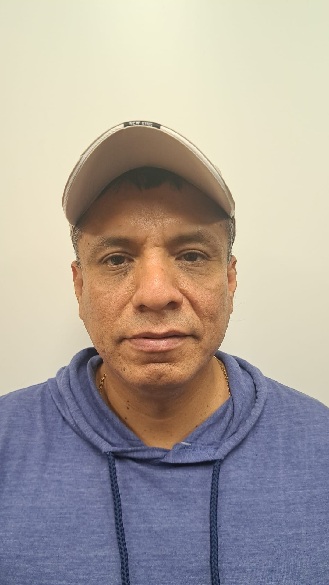 RICHARD  FLORES